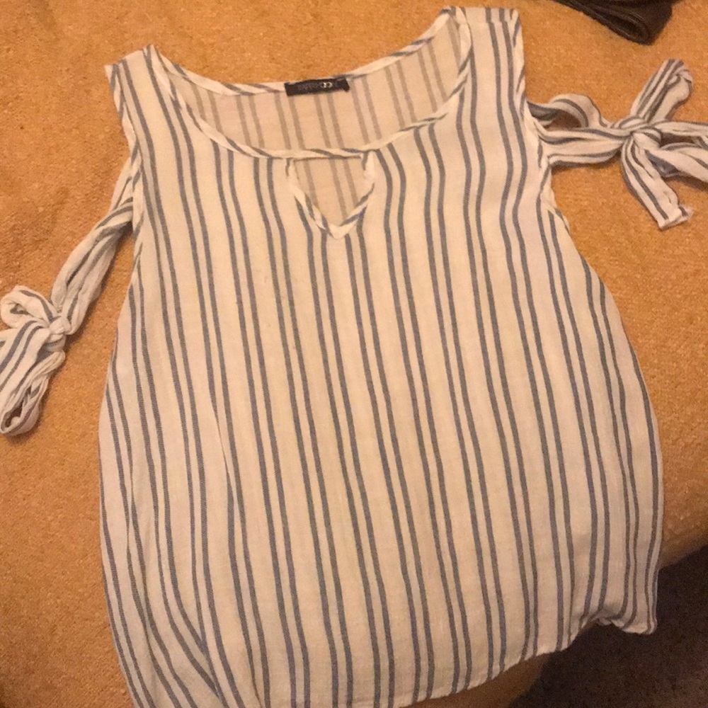 White and blue tank top